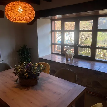 Casa de Férias El Refugio De Redo