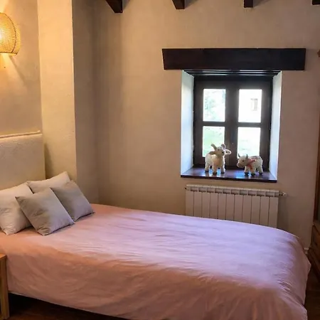 Сasa de vacaciones El Refugio De Redo *